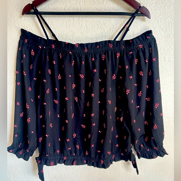 Zenobia Black Floral Off-Shoulder Top 1XL - Picture 1 of 4